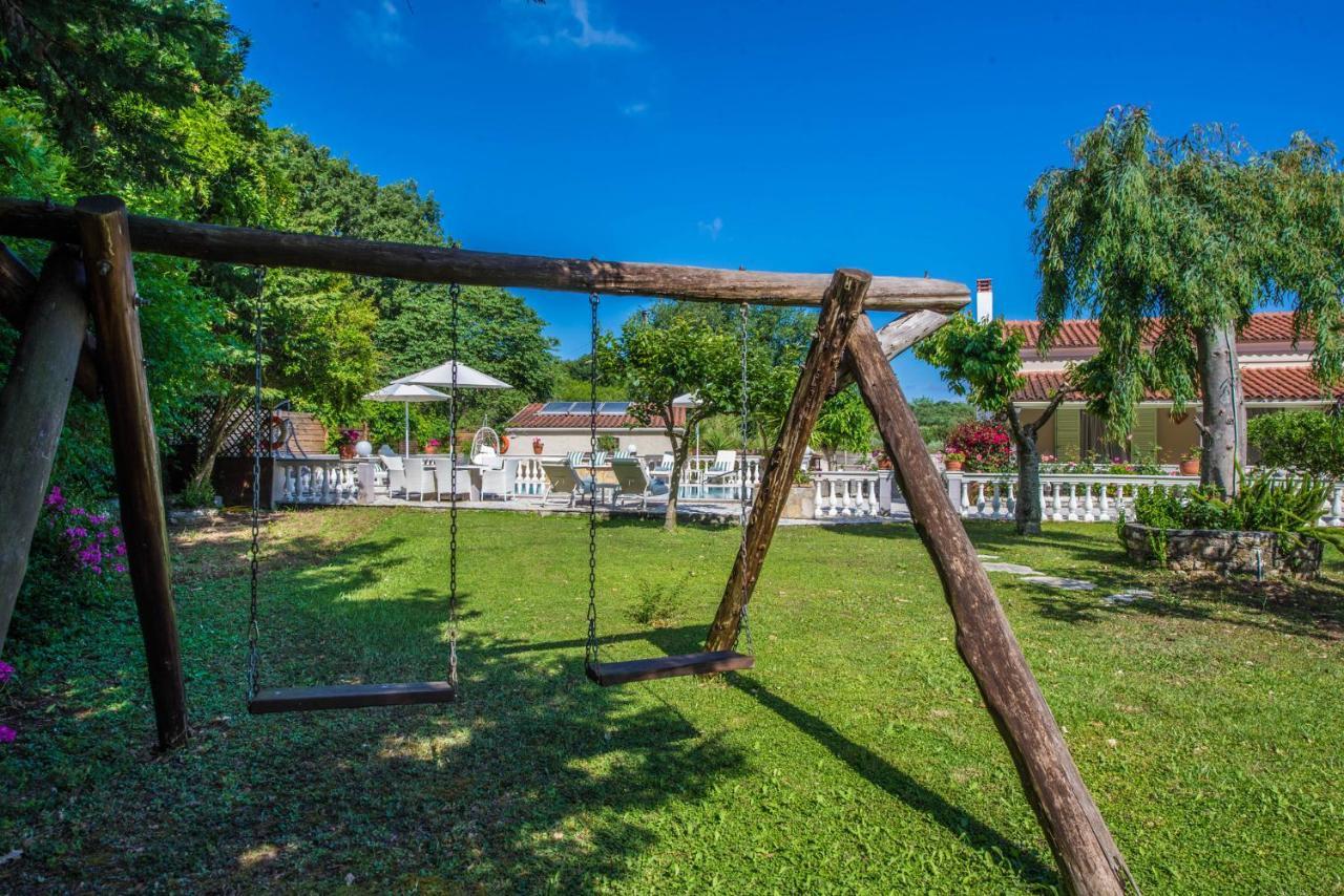 Villa Zapphira Peritheia Corfu Luaran gambar
